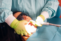 patient-receiving-teeth-whitening